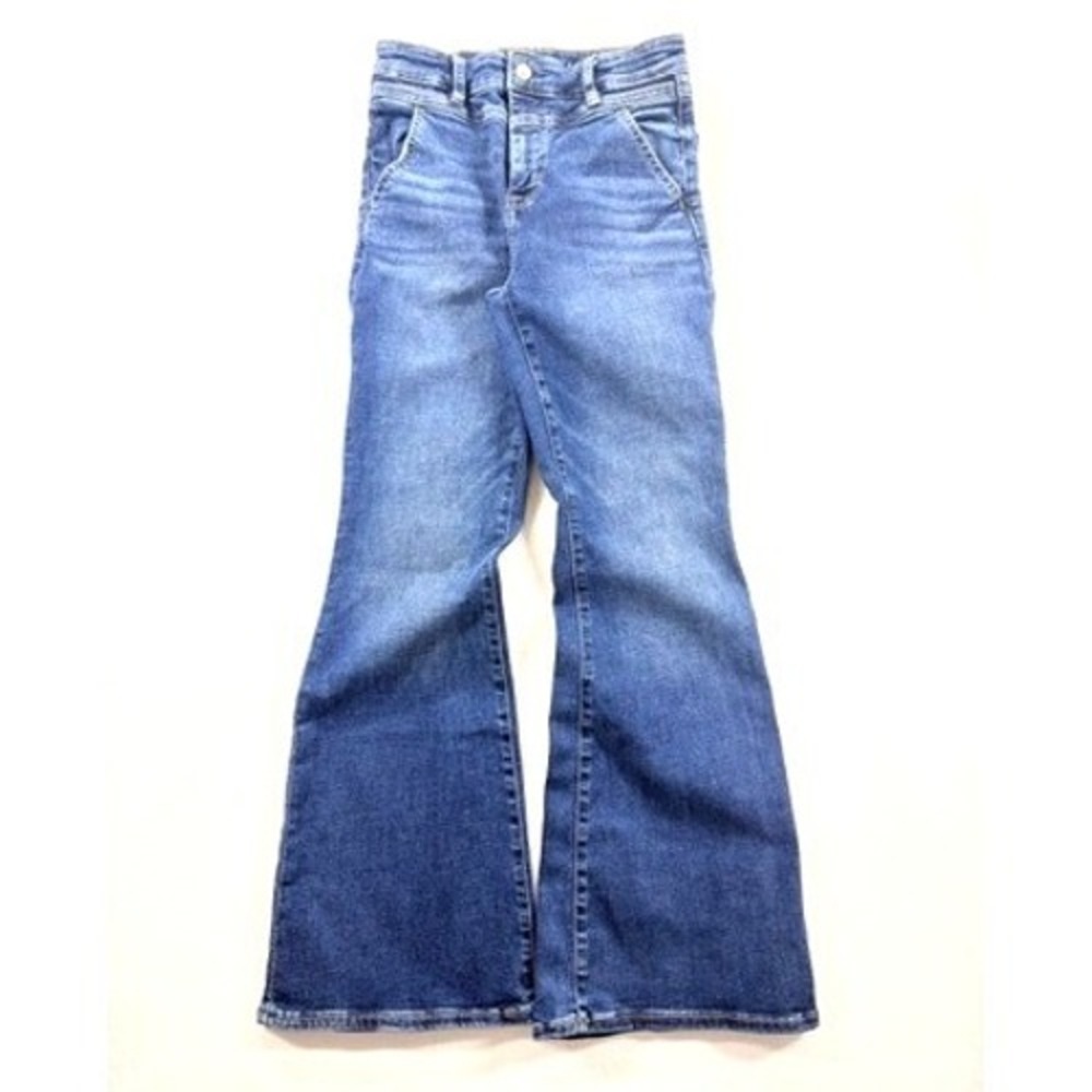 American Eagle Super High Rise Flare Jeans Womens 2 Short Medium Wash